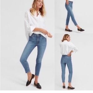 Everlane Bien Hoa classic light wash jeans